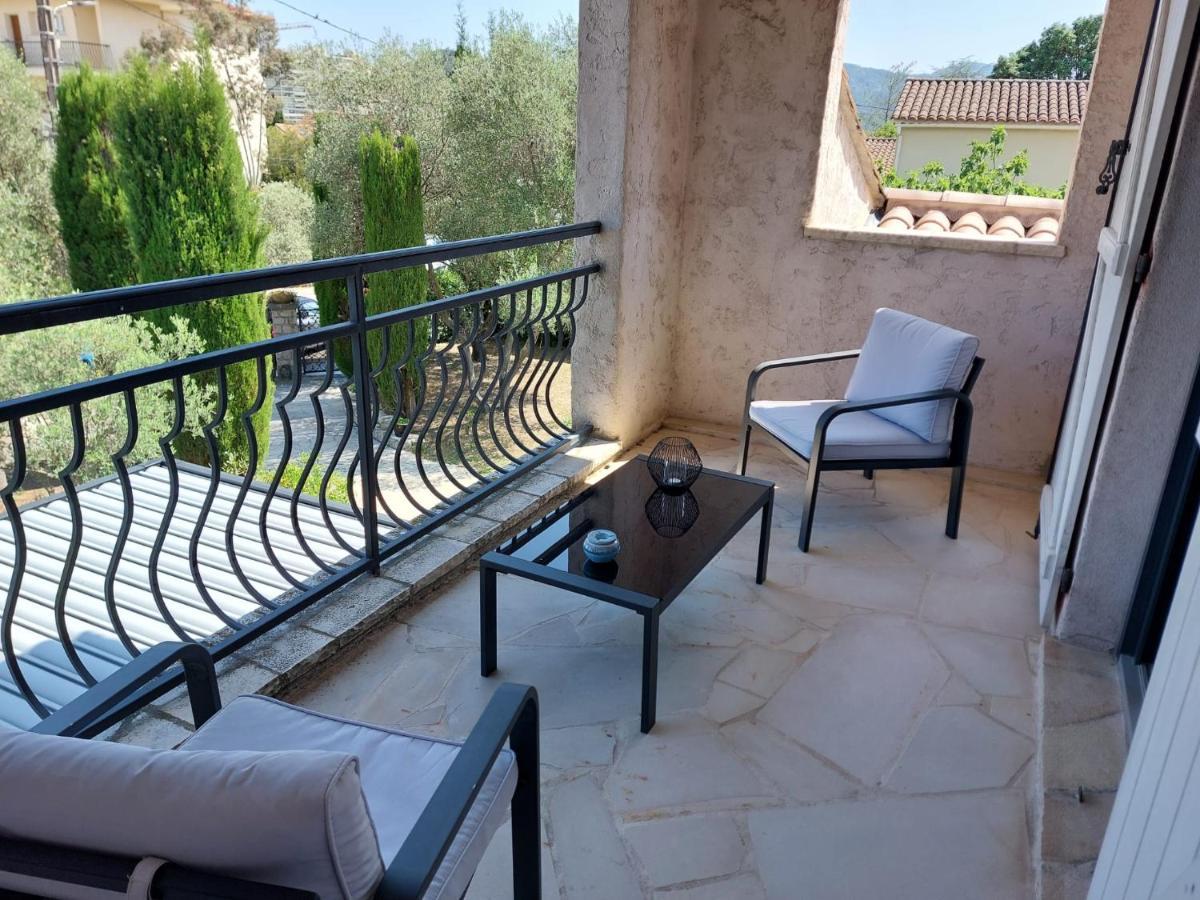 Appart 2 Pieces Independant Dans Villa Proche Centre Ville Au Calme Mandelieu Extérieur photo